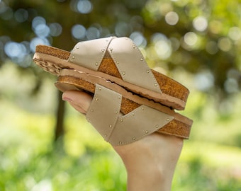 THANKSGIVING GIFT - Women's Beige Vegan Leather Cross Strap Sandals: Comfortable Indoor Outdoor Slides