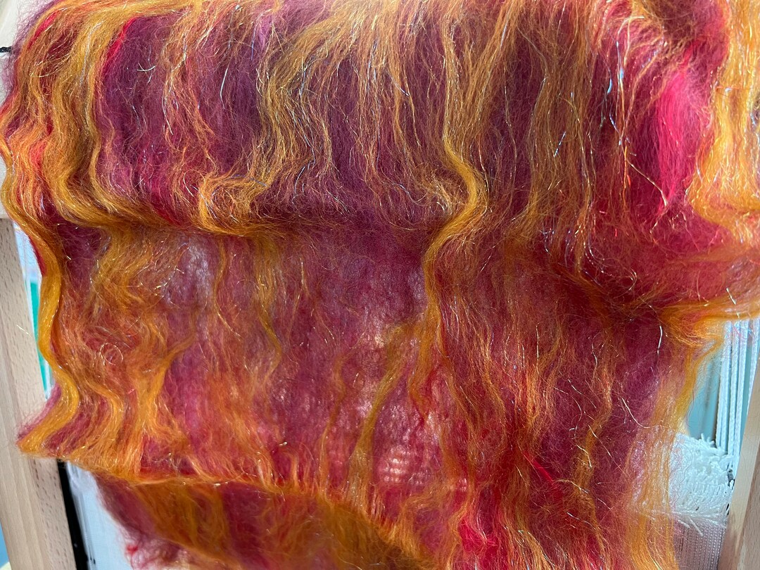 Spinning Batt, Shades of Bright Rust to Red. - Etsy