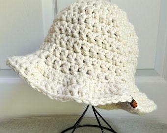 Chunky Crochet Bucket Hat | Handmade Crochet Summer Bucket Hat | Summer Festival Hat | Festival Outfit | Boho Crochet Hat