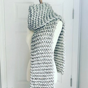 Chunky Knit Scarf // Extra Long Scarf // Oversized Scarf Bild 1