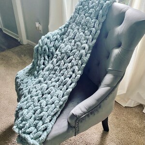 Chunky Knit Blanket, Chenille Blanket image 2