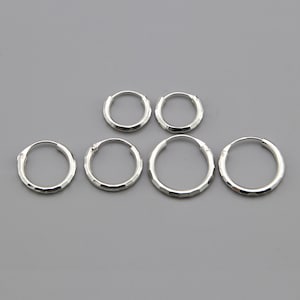 Diamond Cut Silver Plain Hoop Earrings, Silver Glossy Round Ring Hoop, Huggie Hoop Earrings, Tiny Silver Hoops, Cartilage Hoop Earrings