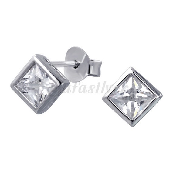 Square 4Mm Basic Ear Studs 925 Sterling Silver With Handmade Prong Setting For Women and Girls