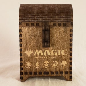Handgefertigte Magic the Gathering Deck Box mit lebendigem Scharnier und eingebautem Zugzähler ~ INDIVIDUALISIERBAR ~