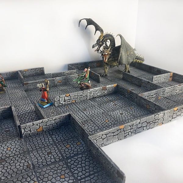 Dungeon and Dragons modular dungeon tiles