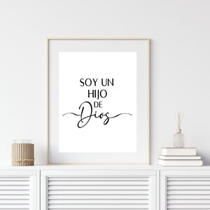 Sou um filho de Deus, versículo bíblico em espanhol, gravuras cristãs em espanhol, escrituras, decoração de berçário, crianças, arte de parede para impressão