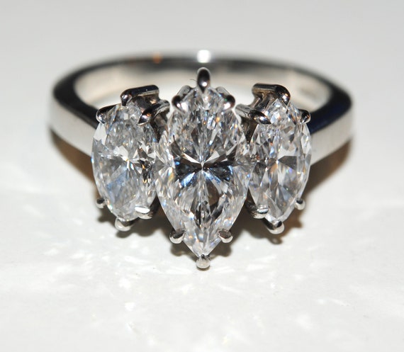 Fine Stunning 3 Marquis Cut Diamond Ring Center 1… - image 2