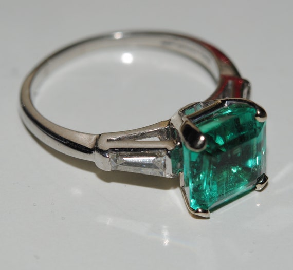 Estate Emerald Platinum Diamond Baguette Ring - image 5