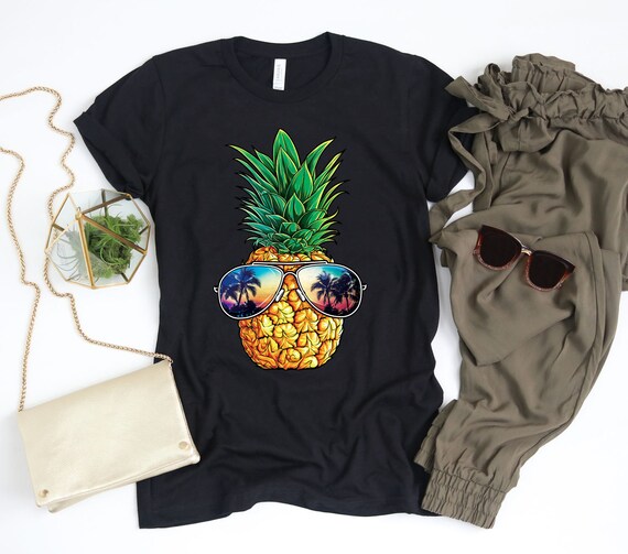 Pineapple Sunglasses / Pineapple Shirt 