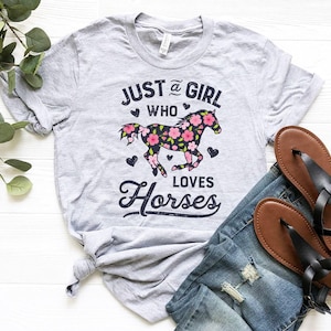 Just a Girl Who Loves Horses Shirt / Horse Shirt / Horse Gifts / Equestrian Gift / Horse Lover / Tank Top / Hoodie image 2