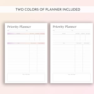 Op de afbeelding: Twee witte Priority Planner-pagina's met een lichtroze en paarse gradi&euml;nt bovenaan. De pagina's hebben secties voor prioriteiten, taken en notities. De tekst "TWO COLORS OF PLANNER INCLUDED" staat bovenaan.