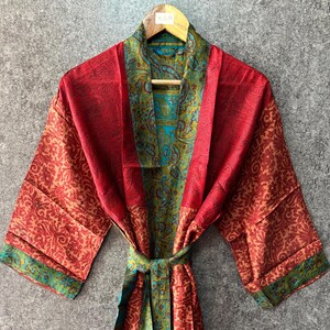 Lightweight Short Silk  Sari Kimono Patchwork Bathwear Silk Kimono Japanese Styles Dress Gift
