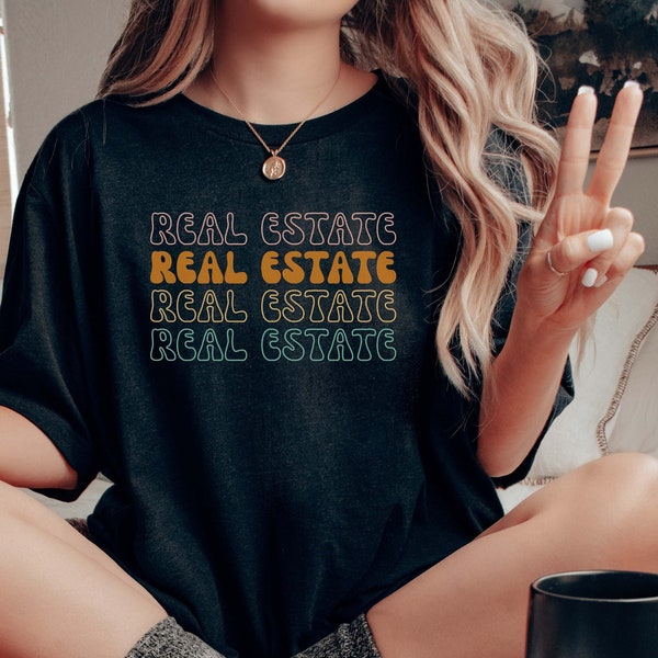 Real Estate T-Shirt - Perfect Gift for Real Estate Agent - Elegant and Unique Design for Real Estate Lovers | Unisex Round Neck T-Shirt