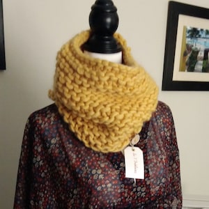 Snood, tube scarf, neckerchief, knitted entirely by hand in 100% natural coarse wool Yellow