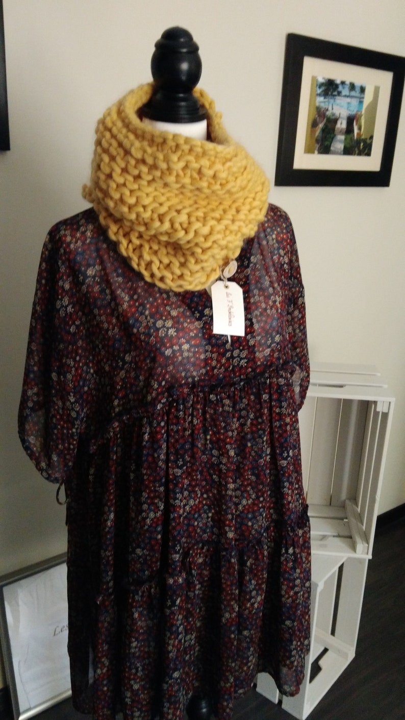 Snood, tube scarf, neckerchief, knitted entirely by hand in 100% natural coarse wool Yellow