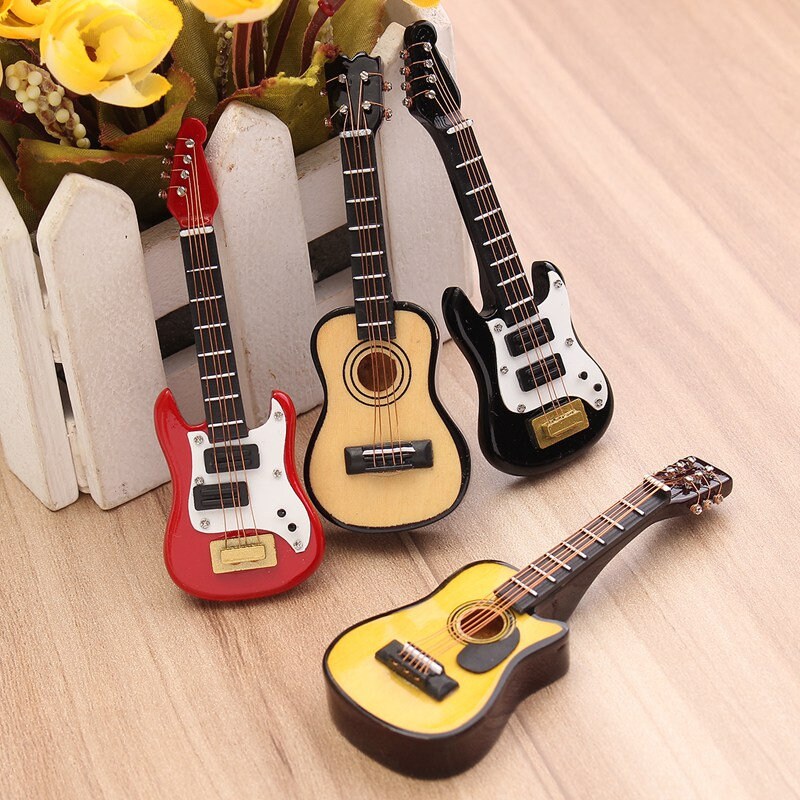1/6 Wooden Guitar Model With Display Stand For Dollhouse Desk Ornament 1/6 Wooden Guitar Model With Display Stand For Dollhouse Desk Ornament