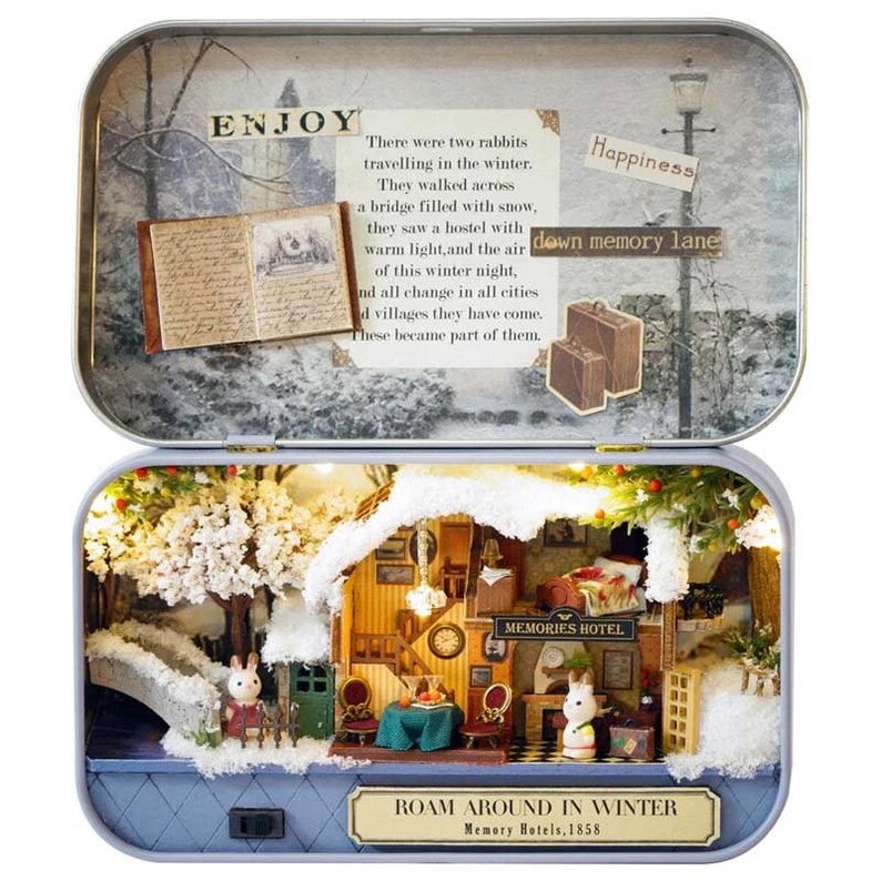 FREE shipping!!3D Wooden DIY Handmade Box Theatre Dollhouse Miniature Box Cute Mini Doll House Assemble Kits Gift Toys