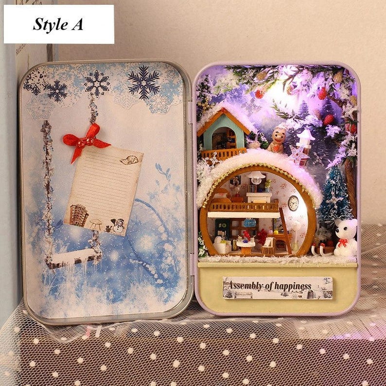 FREE shipping!!3D Wooden DIY Handmade Box Theatre Dollhouse Miniature Box Cute Mini Doll House Assemble Kits Gift Toys