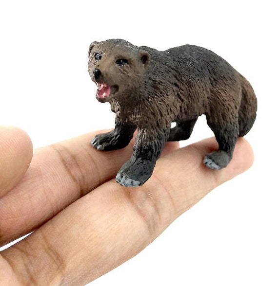 plastic beaver figurines