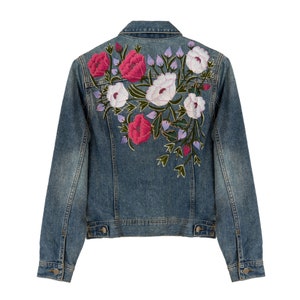 Condesa Light Blue Denim, Mexican Floral Embroidery Jean Jacket, Vintage Handmade Boho Coat, Mexican Artisans embroidered, Jacket for Women image 4