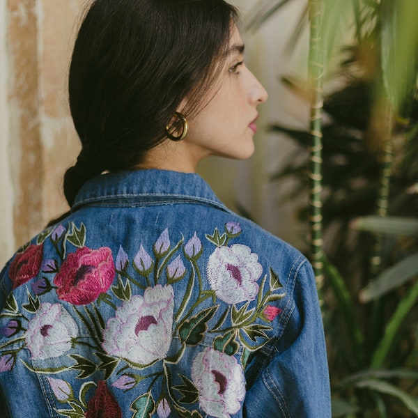 Condesa Light Blue Denim, Mexican Floral Embroidery Jean Jacket, Vintage Handmade Boho Coat, Mexican Artisans embroidered, Jacket for Women