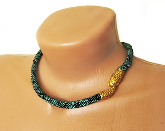 Emerald snake collar Choker