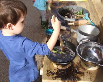 Childrens Mud Kitchen - CE marked - Free Delivery to UK