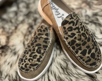 womens leopard print shoes