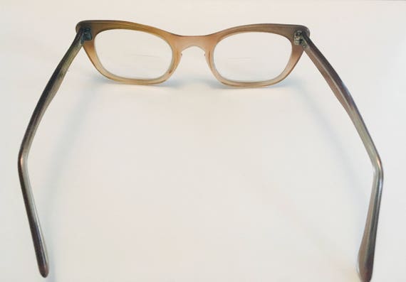 1960s Beige Vintage Cat Eye Glasses - image 4