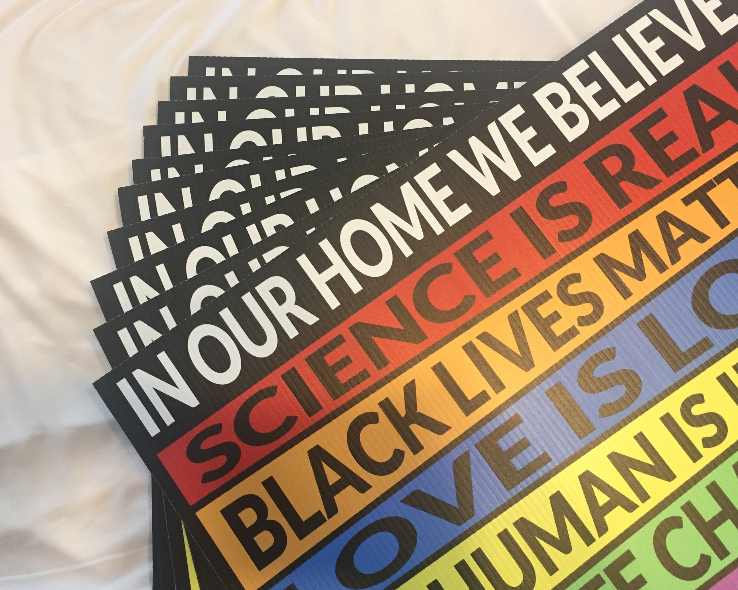 Gartenflagge 'Science Is Real Black Lives Matter' – 1,2 X 1,8 M, Wetterfest, Für Innen & Außen
