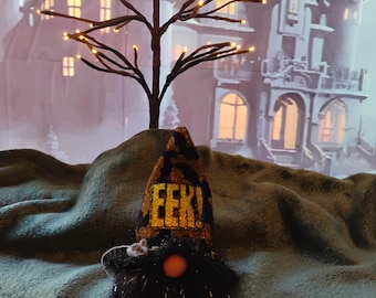 Halloween EEK Gnome
