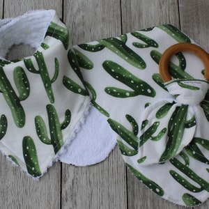 Cactus Baby Gift Set | Baby Cactus Bib | Cactus Bandana Bib | Cactus Baby | Baby Cactus Gift | Boho Baby | Handmade Baby | Organic Baby