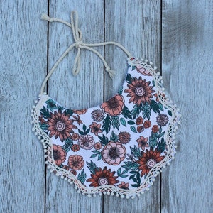 Boho Baby Bib | Boho Bib | Pom Pom Baby Bib | Scallop Boho Bib | Cake Smash Bib | First Birthday Bib | First Birthday | Baby Girl | Baby Bib