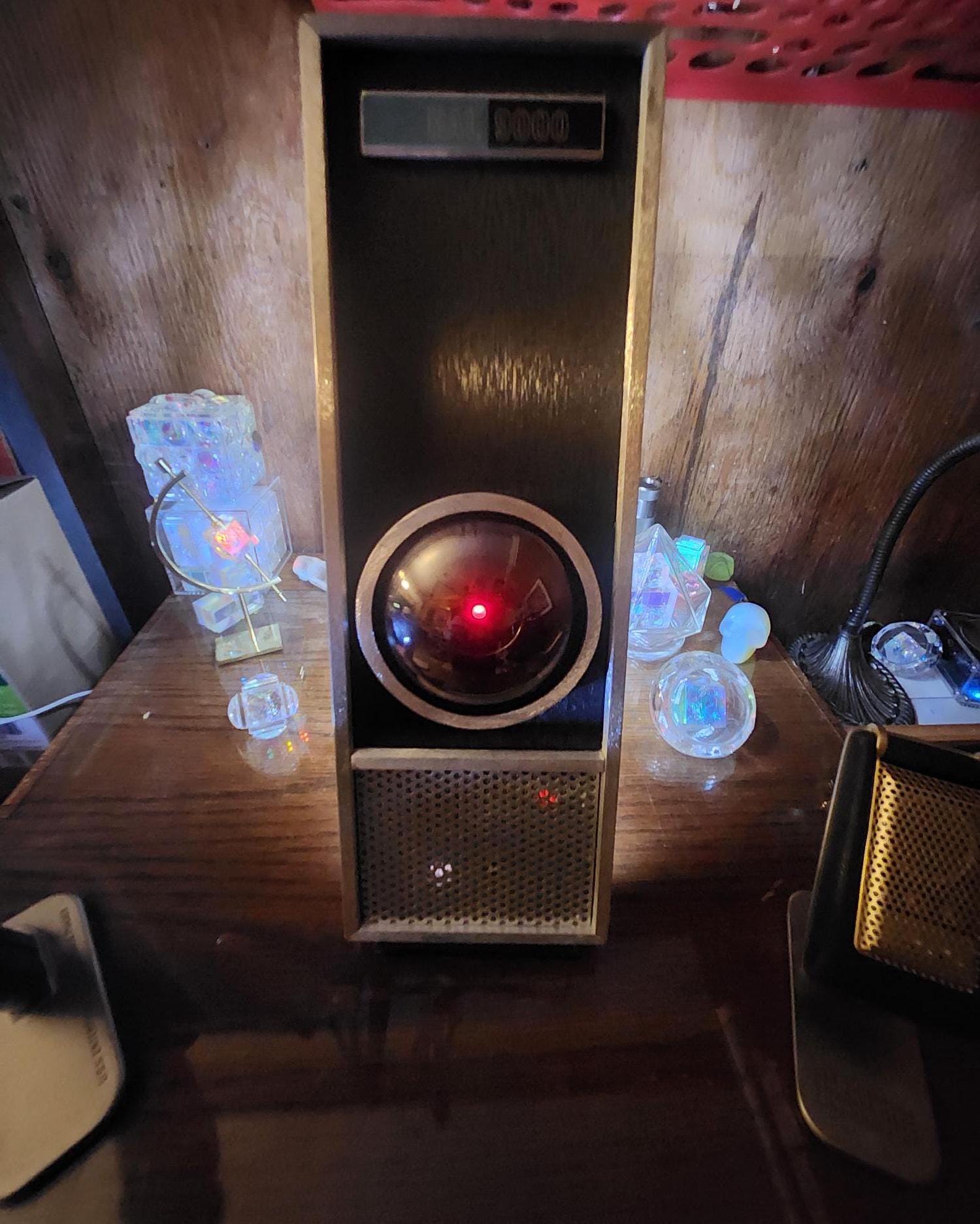 HAL 9000 — Capteur De Mouvement Avec Commande Vocale, Lumière, Son, Bluetooth Et Caméra — Gadget High-tech