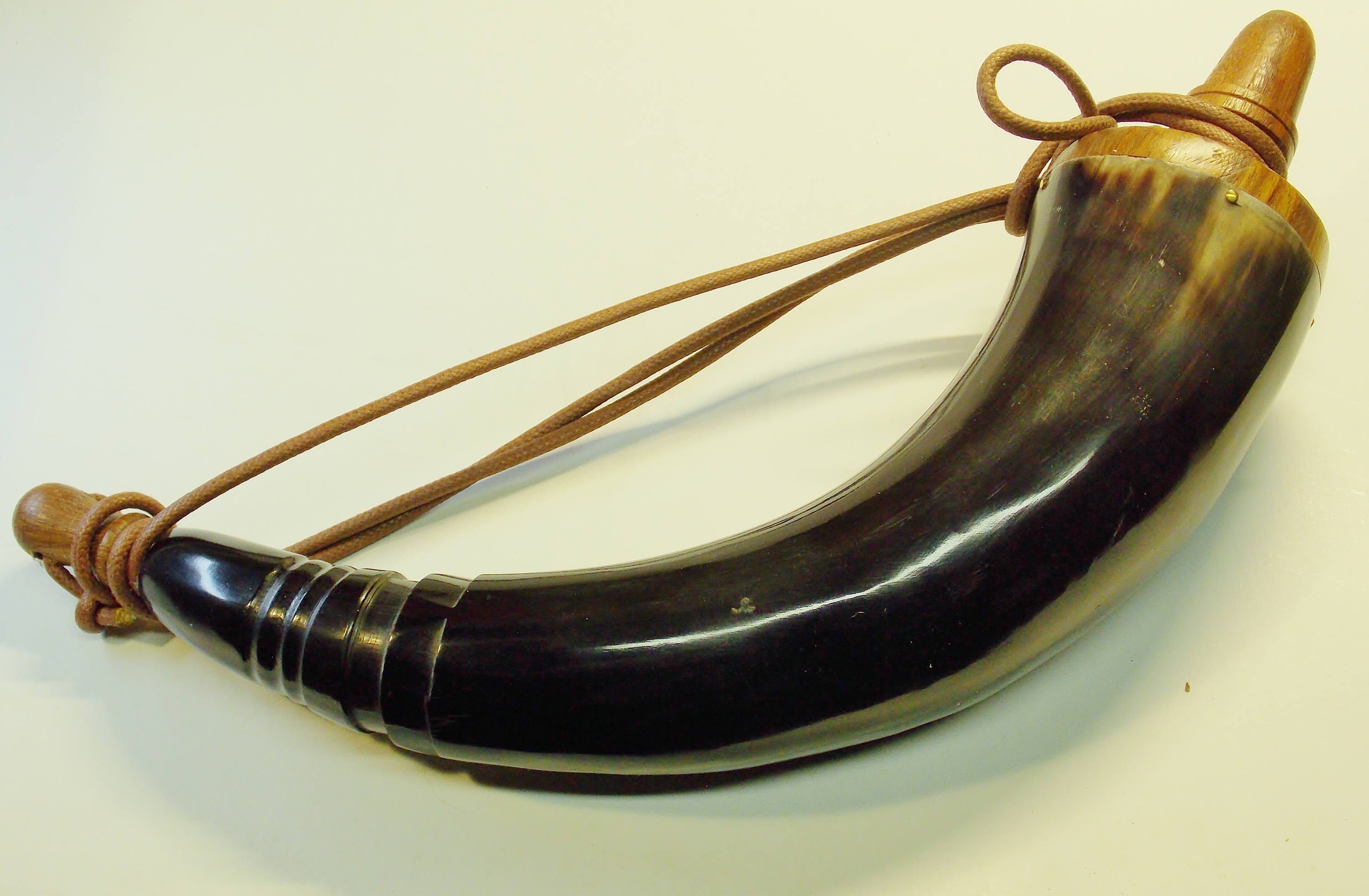 Mythrojan Hand Carved Powder Horn with Leather Strap for Civil War Re-Enactment Black Powder Mountain Man Reenactment 
