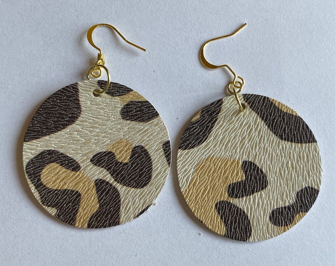 Leapoard Print Faux Leather Round Earrings