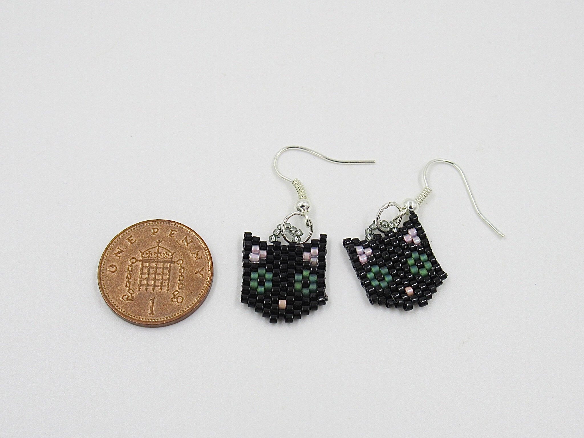 Black Cat Earrings Cat Lover Gift Beaded Black Cat Earrings Etsy