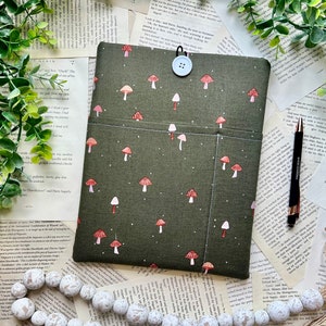 Olive Mushroom | Padded Book Sleeve