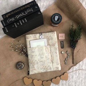 Old Newspaper | Padded Book Sleeve