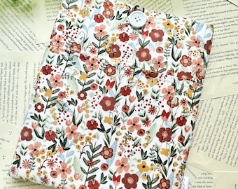 Rustic Floral | Padded Book Sleeve