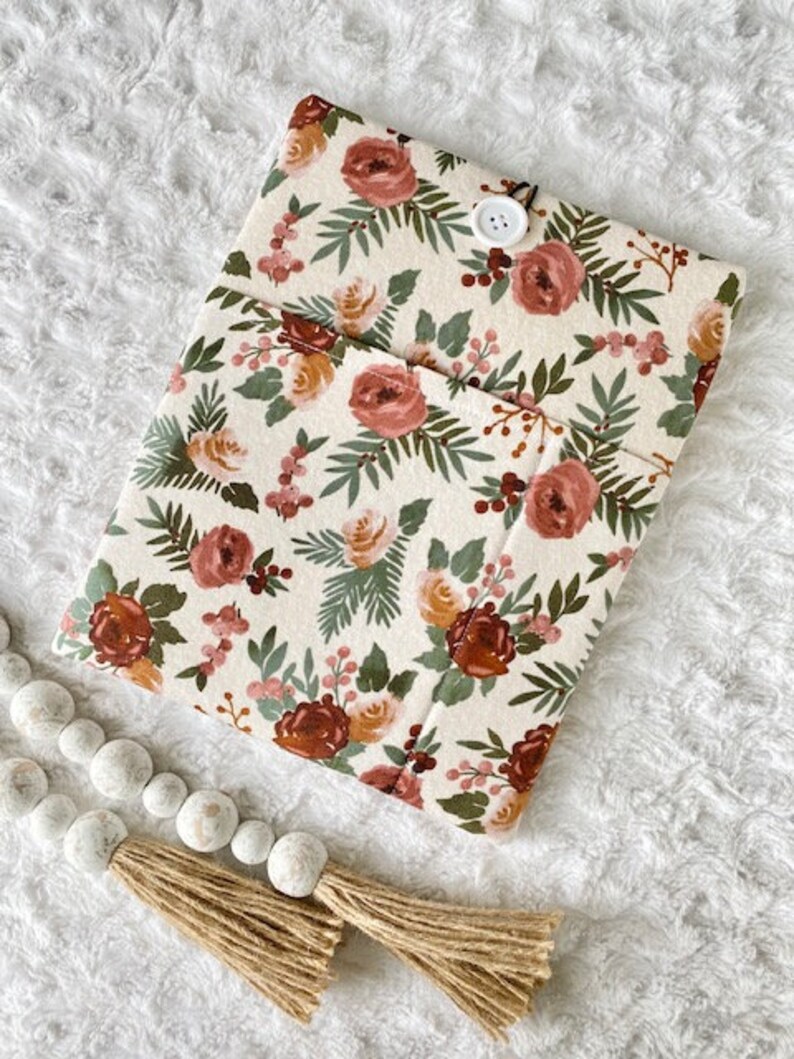 Wispy Mum / Padded Book Sleeve / Floral Book Sleeve / Pockets image 3