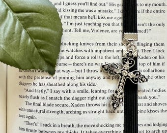 Ornate Cross | Elastic Bookmark