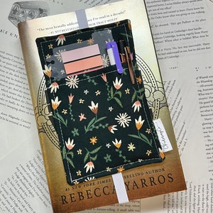 Dark Green Floral | XL Pen and Tab Holder for Readers