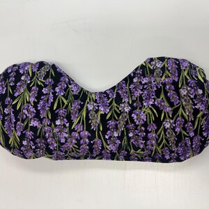 Masque lesté pour les yeux chaud ou froid à la lavande Lavender Fabric - Black Background