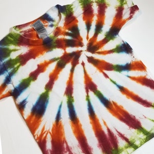 4T spiral tie-dye t-shirt