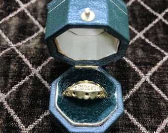 Vintage 18ct Gold and Diamond Ring with Chester Hallmark, Boat Ring