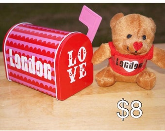 Valentine Mail Boxes,Child Valentine, Personalized Mail Boxes, Teacher Valentine's Gift, Children's Mail Box, Valentine's Gift for Friends.