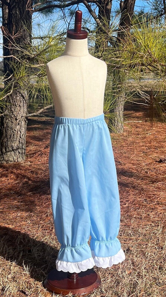 Pantaloon, Bloomers,
