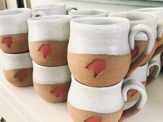 Wholesale Bulk 11 oz Ceramic Heart Mugs