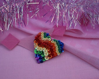 Heart Brooch // pin rainbow